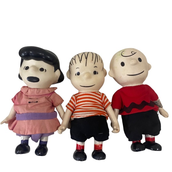 1966 Vintage snoopy Peanuts Charlie Brown/ Lucy / Linus